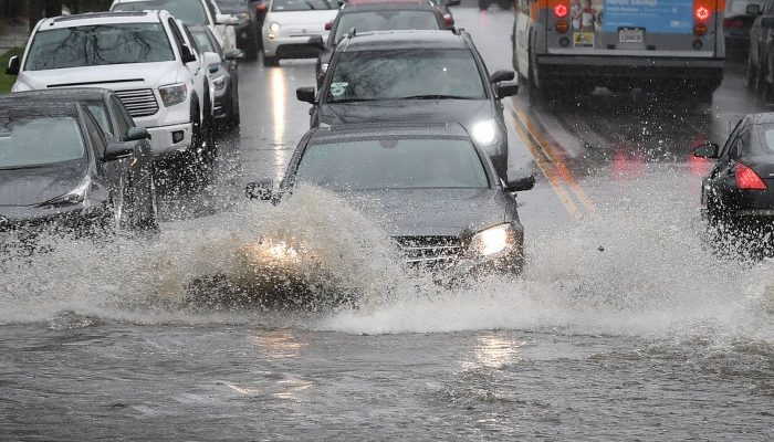 Cara Mengatasi Banjir Bandang di Indonesia