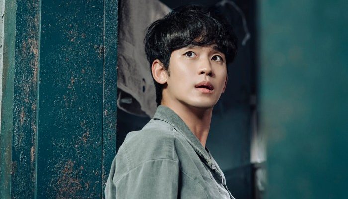 Ulasan Kritikus Film Drama Korea Officer Workers Coupang Play