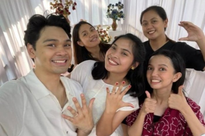 Mikha angelo gregoria gaya pacaran mariska tangkis pebulu sudah punya potret fakta kisah cinta mesra jomblo disangka padahal pasangan artis