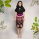 Model atasan batik kombinasi kain polos untuk remaja