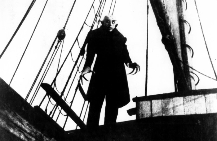Sinopsis Nosferatu, Obsesi Gila Vampir Orlok ke Ellen