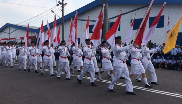 PHK Sritex Pahitnya Kehilangan dan Seragam Bertanda Tangan