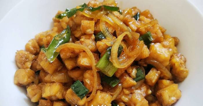 Tumis kacang panjang tempe