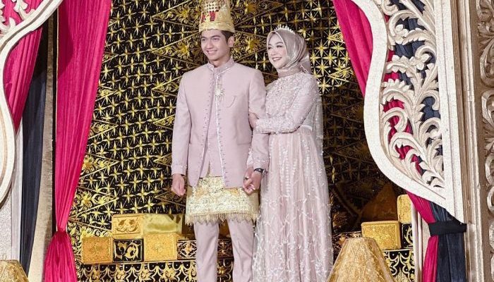 Pakaian Adat Aceh Pernikahan & Adat Lainnya