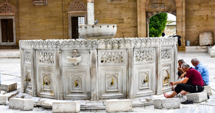 Ghusl perform tarika ka