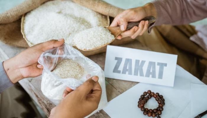 Zakat Fitrah dan Fidyah Wajib Bayar, Apa Bedanya?