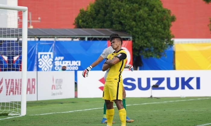 Perbandingan naturalisasi pemain malaysia dengan negara lain