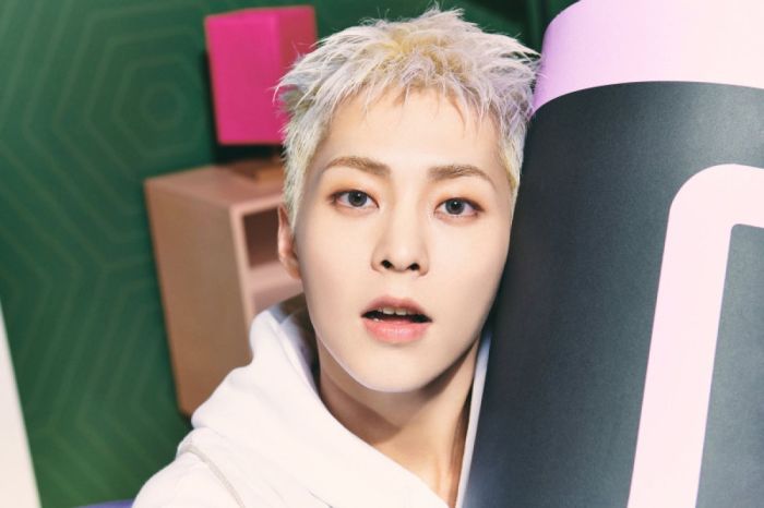 Analisis kontroversi larangan Xiumin EXO tampil di Music Bank