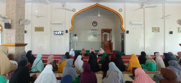 Waktu sholat subuh, zuhur, ashar, magrib, dan isya di Banda Aceh