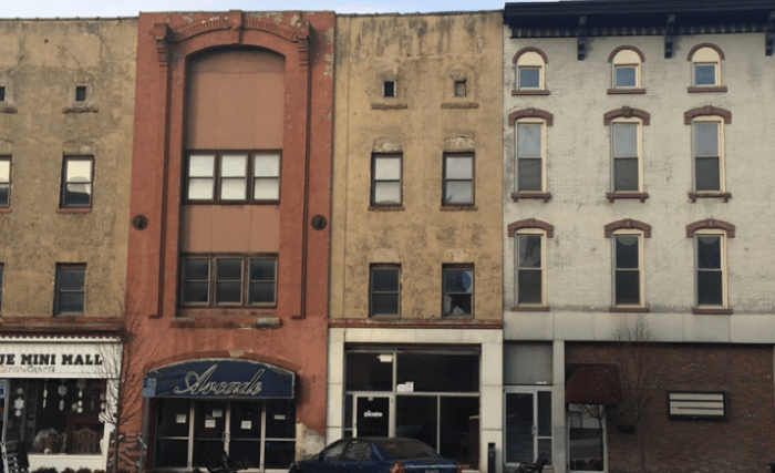 Pengaruh pembukaan Newark Arcade terhadap pertumbuhan bisnis lokal