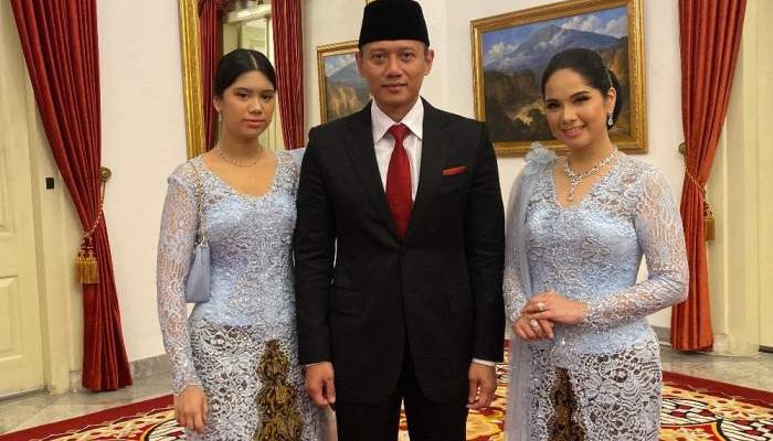 Rahasia Gaya Stylish Almira Yudhoyono Ala Kimmy Jayanti