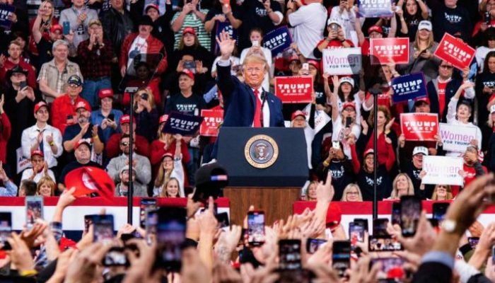 Strategi Politik Trump dan Fluktuasi Pasar Saham