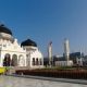 Pengumuman jadwal adzan di Masjid Raya Baiturrahman Banda Aceh