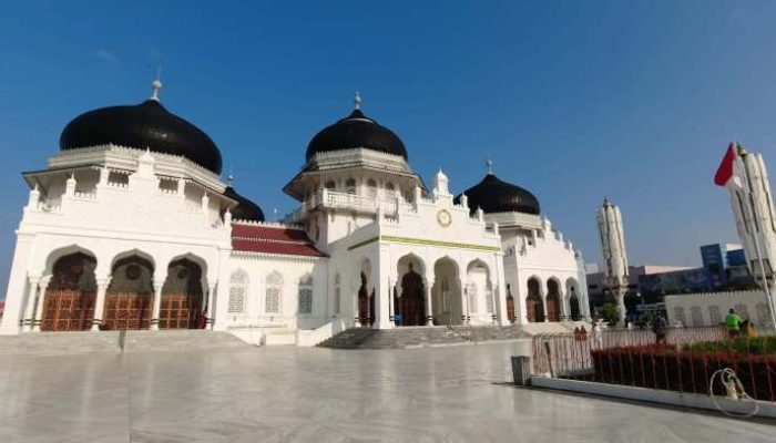 Waktu Adzan Subuh Masjid Terkenal Banda Aceh