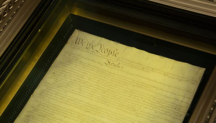 Sejarah dan Isi Lengkap UUD 1945