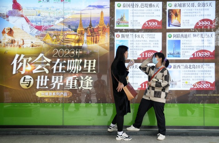 Mainland hong kong tourists japan france visitors allure losing tourism year popularity soar cent per