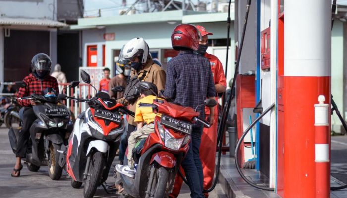 Perbandingan Harga BBM Indonesia dan Negara Lain