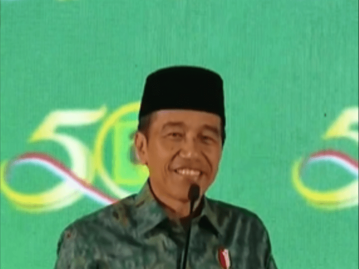 Tanggapan publik atas perdebatan panas Jokowi dan Deddy Sitorus