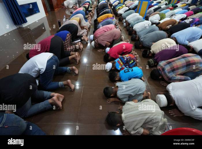 Bagaimana mendapatkan pahala maksimal salat tarawih berjamaah masjid
