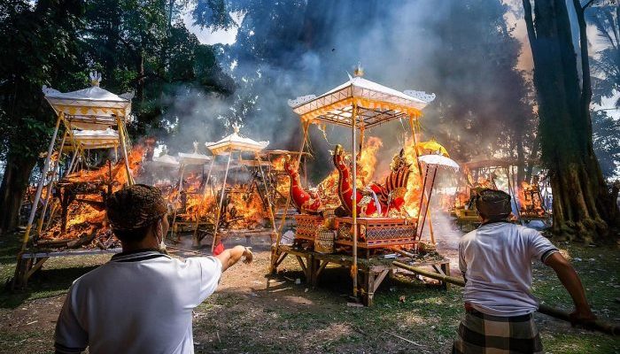 Upacara Ngaben di Bali Prosesi, Makna, dan Tradisi