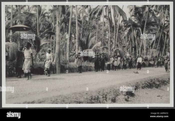 Brief indonesia history spices southeast tim incredible tsunamis sultans nation hannigan largest asia story