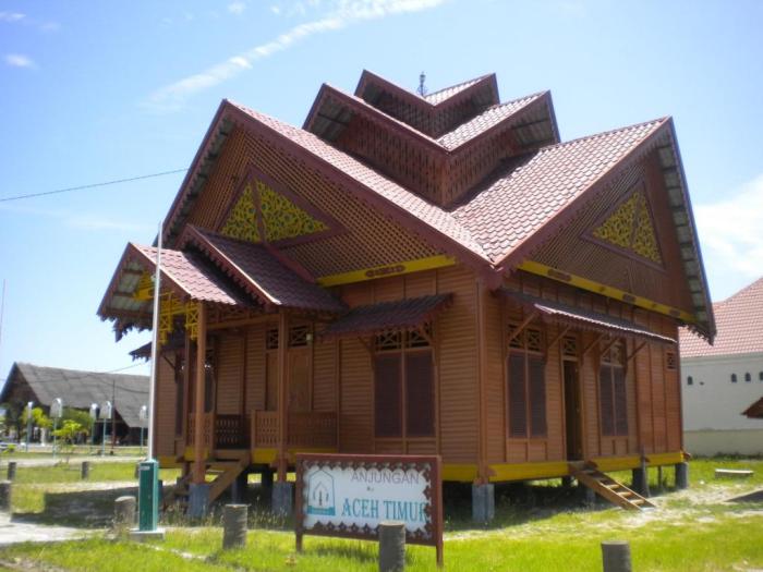 Arsitektur bangunan tradisional di aceh tamiang dan karakteristiknya