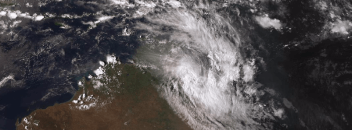 Dampak siklon tropis Alfred terhadap infrastruktur Australia