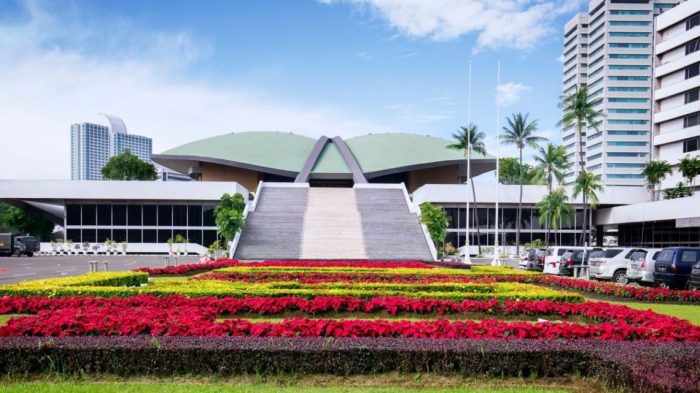 Peran DPR RI dalam mengawasi dan membatasi perluasan kewenangan TNI