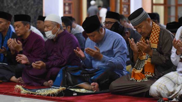 Waktu sholat subuh di kota banda aceh hari jumat