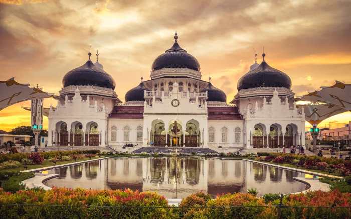 Profil singkat pendiri kerajaan aceh dan latar belakangnya