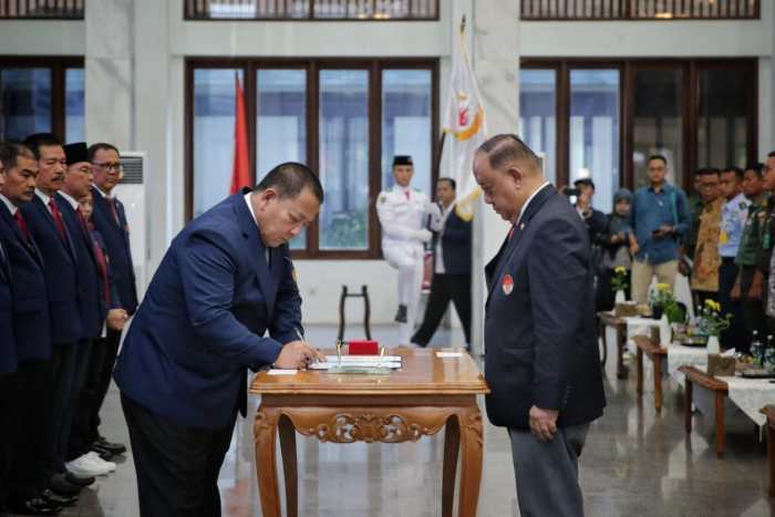 Kronologi pemberhentian arinal djunaidi dari ketua koni lampung