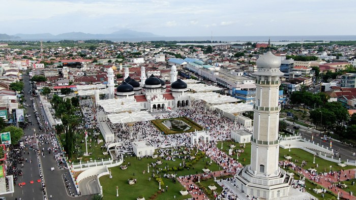 Jadwal sholat lengkap muslim di kota banda aceh untuk bulan ini