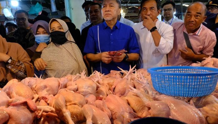 Faktor Eksternal Harga Gado-Gado dan Pindang Cirebon