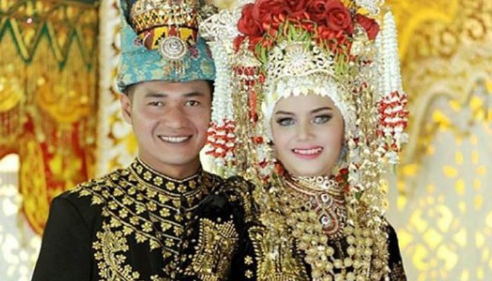 Desain Baju Adat Aceh Modern untuk Pria dan Wanita