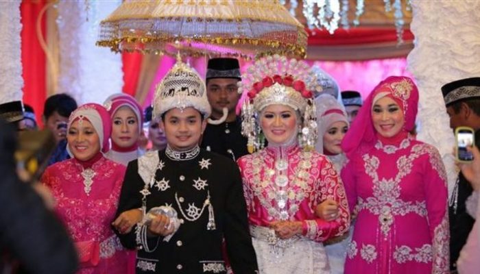 Lokasi Tepat Pembuatan Pakaian Adat Aceh Pusat Kerajinan dan Tradisi