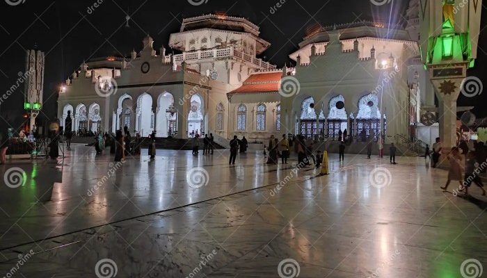 Waktu Azan Subuh Masjid Banda Aceh Hari Ini