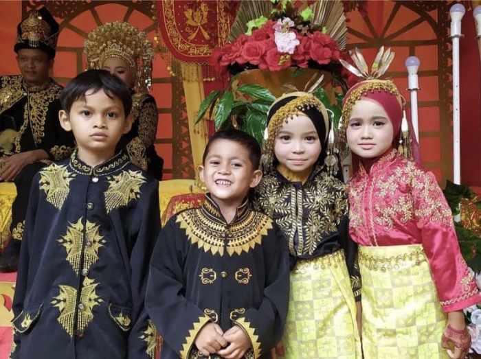 Informasi lengkap tentang suku aceh dan budaya mereka termasuk adat istiadat
