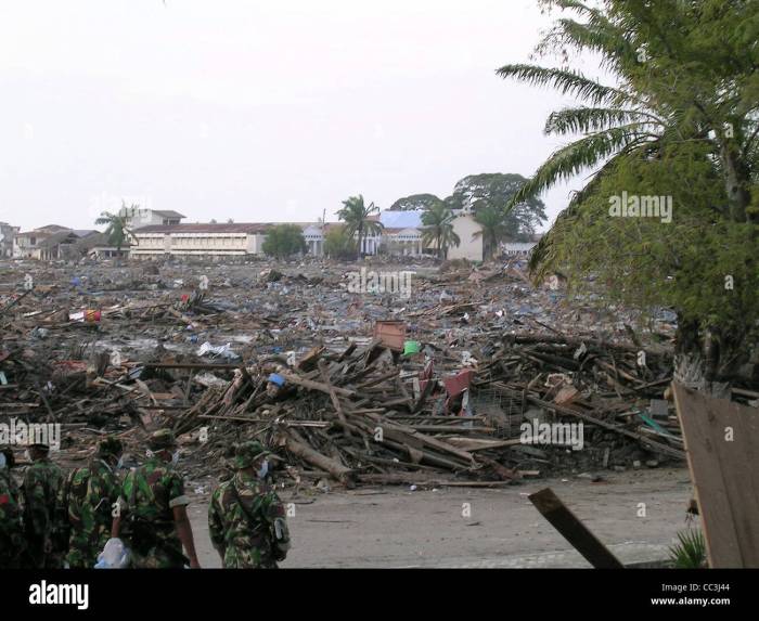 Tsunami aceh banda tahun acheh photoshelter earthquake korban 26th tapi sangat dare climbingnoob jepang