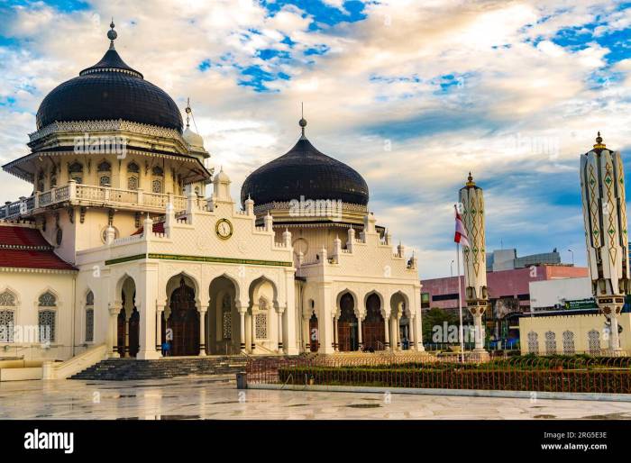 Jadwal sholat waktu sholat hari ini di banda aceh lengkap