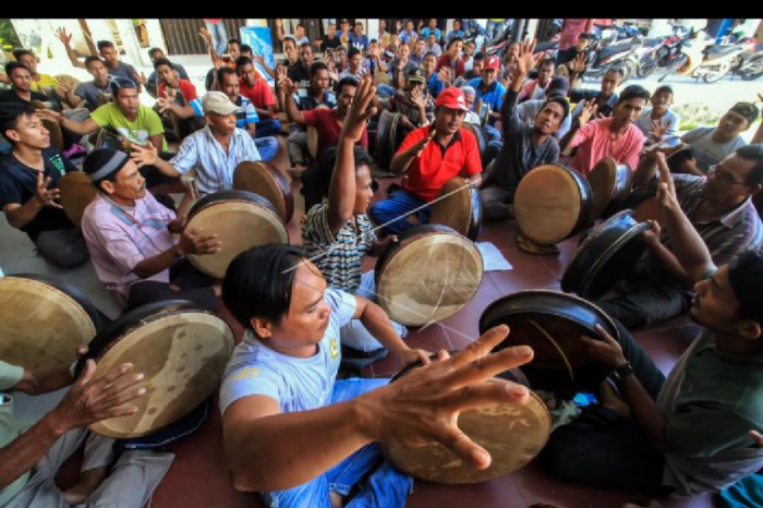 Alat musik khas aceh beserta cara memainkannya dan sejarahnya