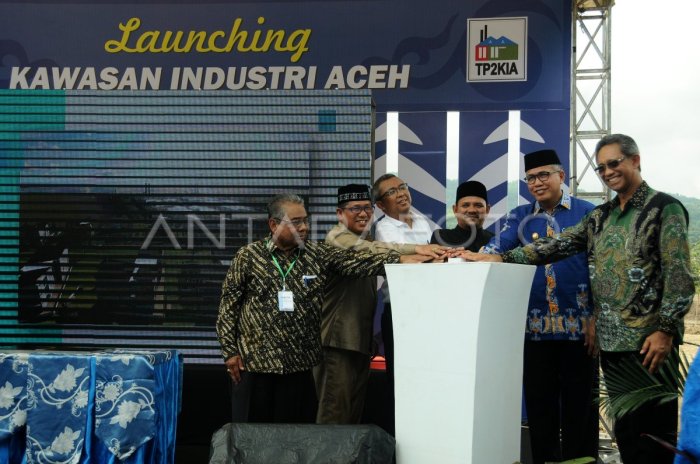 Presiden tol aceh pembangunan memulai biro jokowi