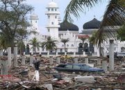 Kronologi Tsunami Aceh 2004 dan Dampak Sosialnya