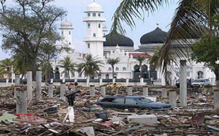 Kronologi tsunami aceh 2004 dan dampak sosialnya