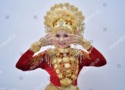 Jenis-Jenis Pakaian Adat Aceh dan Penjelasannya