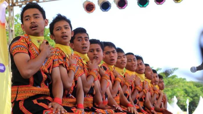 Mengenal budaya dan seni tradisional Siman di Aceh