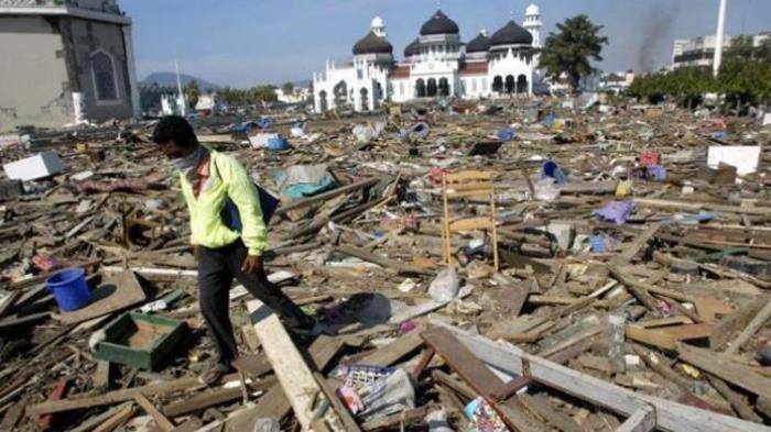 Bencana tsunami di aceh dan dampaknya