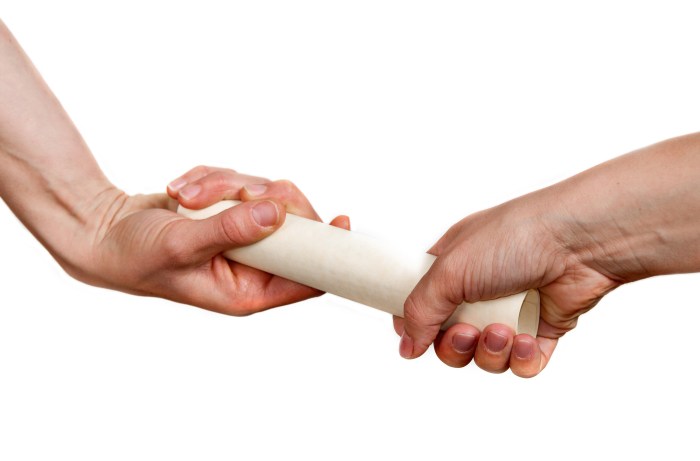 Handing hand off handoff rules lead simple out