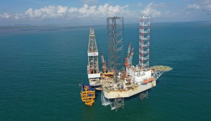 Kebutuhan Tenaga Kerja Proyek Minyak Natuna Tantangan dan Peluang