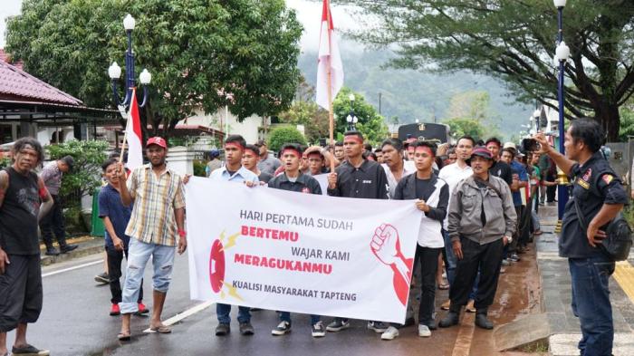 Bupati Tapanuli Selatan nonaktifkan pejabat terkait pungutan liar