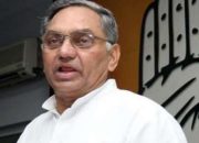 Pro dan Kontra Penyelenggara Jadi Ketua Umum PPP